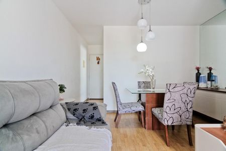 Apartamento à venda com 64m², 3 quartos e 1 vagaSala