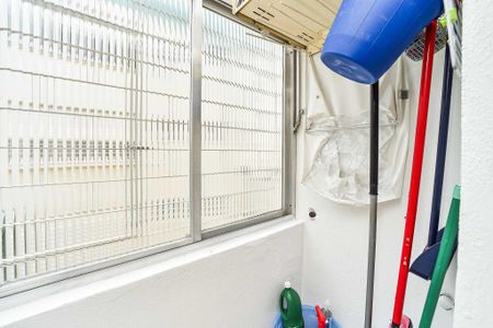 Apartamento para alugar com 68m², 2 quartos e 1 vagaÁrea de Serviço