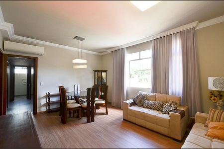 Apartamento para alugar com 148m², 3 quartos e 1 vaga Apartamento para alugar com 148m², 3 quartos e 1 vagaSala Ambientes