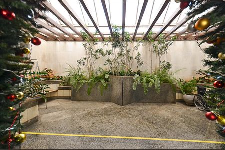 Apartamento para alugar com 148m², 3 quartos e 1 vaga Apartamento para alugar com 148m², 3 quartos e 1 vagaEntrada