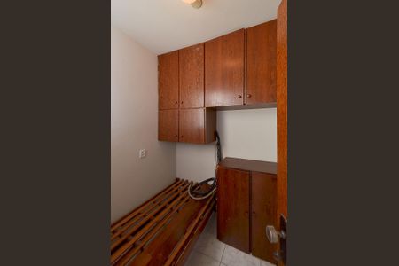 Apartamento para alugar com 148m², 3 quartos e 1 vaga Apartamento para alugar com 148m², 3 quartos e 1 vagaQuarto de Serviço