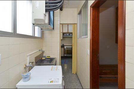 Apartamento para alugar com 148m², 3 quartos e 1 vaga Apartamento para alugar com 148m², 3 quartos e 1 vagaCozinha