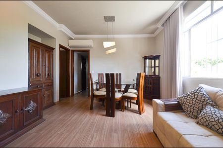 Sala Ambientes de apartamento para alugar com 3 quartos, 148m² em Savassi, Belo Horizonte