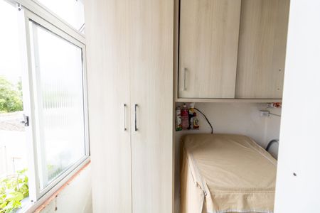 Apartamento à venda com 55m², 2 quartos e sem vagaCozinha e Área de Serviço