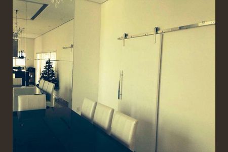 Casa à venda com 3 quartos, 245m² em Swiss Park, Campinas