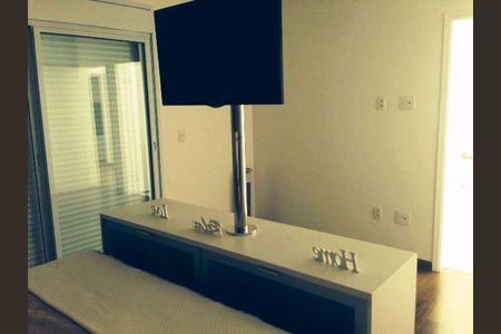 Casa à venda com 3 quartos, 245m² em Swiss Park, Campinas