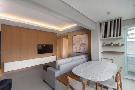 Apartamento à venda com 2 quartos, 67m² em Taquaral, Campinas