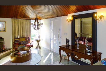 Casa à venda com 3 quartos, 268m² em Parque Taquaral, Campinas