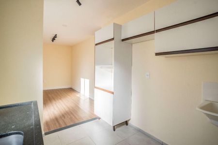 Apartamento à venda com 2 quartos, 41m² em Jardim Esmeraldina, Campinas