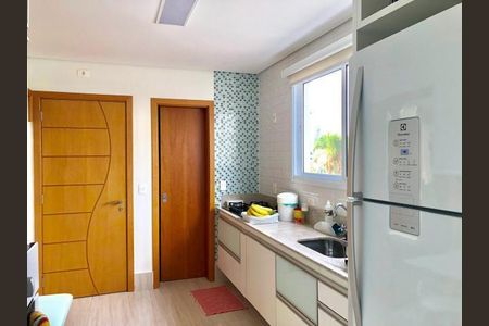 Apartamento à venda com 3 quartos, 112m² em Vila Itapura, Campinas