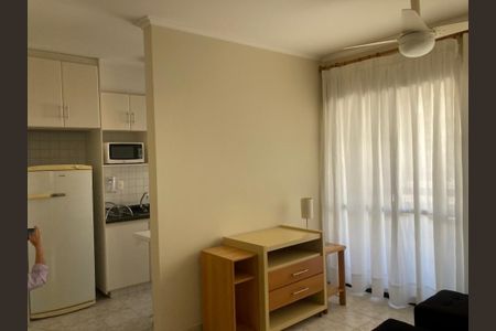 Apartamento à venda com 1 quarto, 50m² em Cambuí, Campinas
