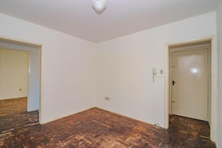 Sala de apartamento para alugar com 3 quartos, 72m² em São João, Porto Alegre