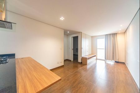 Sala de apartamento para alugar com 2 quartos, 61m² em Paraíso, Santo André