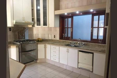 Casa à venda com 4 quartos, 380m² em Jardim Chapadão, Campinas