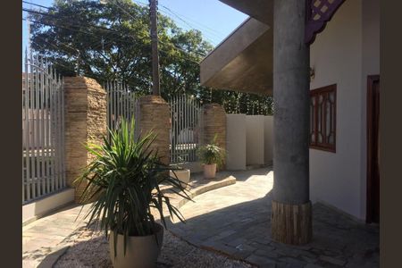 Casa à venda com 4 quartos, 380m² em Jardim Chapadão, Campinas