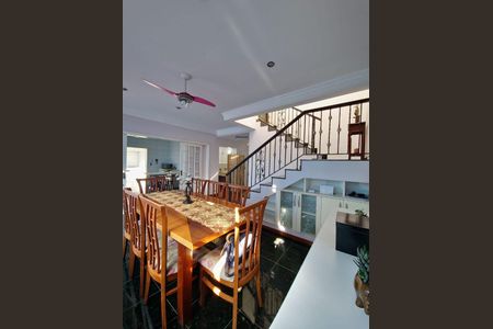 Casa à venda com 5 quartos, 393m² em Jardim do Sol, Campinas