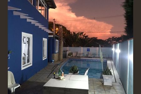 Casa à venda com 4 quartos, 220m² em Loteamento Caminhos de San Conrado (Sousas), Campinas