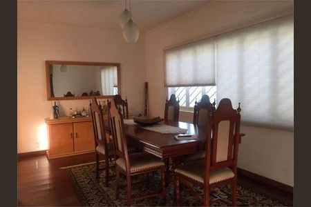 Casa à venda com 3 quartos, 259m² em Jardim Chapadão, Campinas