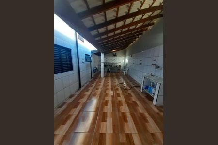 Casa à venda com 4 quartos, 234m² em Vila Manoel Ferreira, Campinas