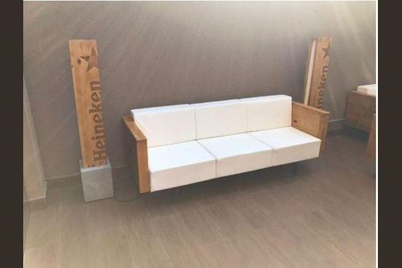 Apartamento à venda com 1 quarto, 27m² em Cambuí, Campinas