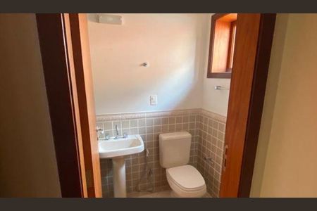 Casa à venda com 4 quartos, 400m² em Cidade Universitária, Campinas