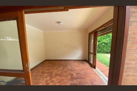 Casa à venda com 4 quartos, 400m² em Cidade Universitária, Campinas