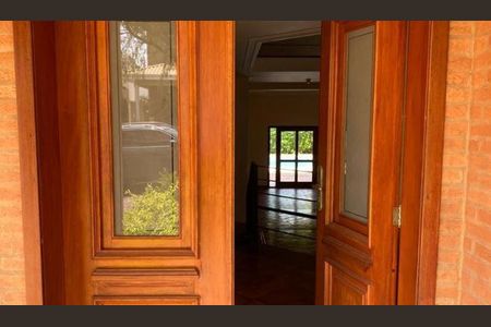 Casa à venda com 4 quartos, 400m² em Cidade Universitária, Campinas