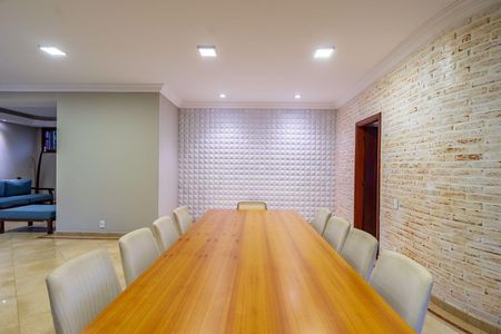 Casa à venda com 6 quartos, 582m² em Parque Taquaral, Campinas