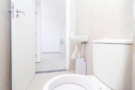 Apartamento para alugar com 42m², 2 quartos e sem vagaBanheiro