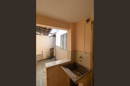 Casa à venda com 313m², 4 quartos e 2 vagas Casa à venda com 313m², 4 quartos e 2 vagasÁrea de serviço da Casa 02