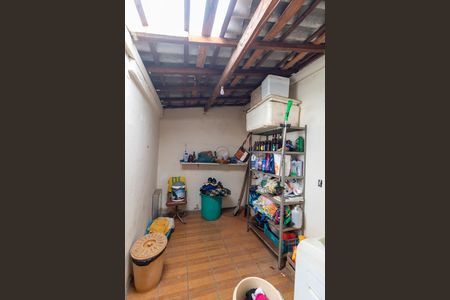 Casa à venda com 313m², 4 quartos e 2 vagas Casa à venda com 313m², 4 quartos e 2 vagasÁrea de serviço da Casa 01