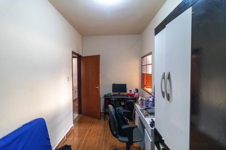 Casa à venda com 313m², 4 quartos e 2 vagas Casa à venda com 313m², 4 quartos e 2 vagasQuarto 02 da Casa 01