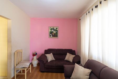 Casa à venda com 313m², 4 quartos e 2 vagas Casa à venda com 313m², 4 quartos e 2 vagasSala da Casa 01