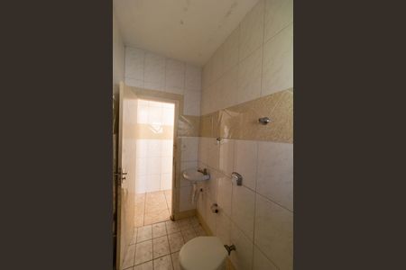 Casa à venda com 313m², 4 quartos e 2 vagas Casa à venda com 313m², 4 quartos e 2 vagasBanheiro da Casa 02