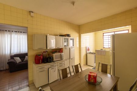Casa à venda com 313m², 4 quartos e 2 vagas Casa à venda com 313m², 4 quartos e 2 vagasCozinha da Casa 01