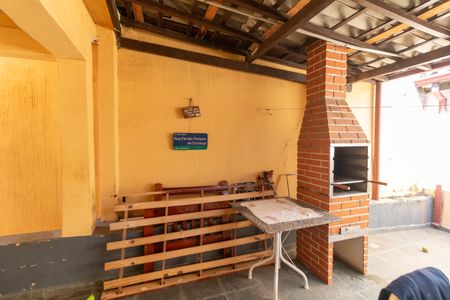 Casa à venda com 313m², 4 quartos e 2 vagas Casa à venda com 313m², 4 quartos e 2 vagasChurrasqueira da Casa 01