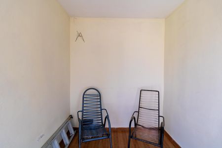 Casa à venda com 313m², 4 quartos e 2 vagas Casa à venda com 313m², 4 quartos e 2 vagasVaranda da Casa 01