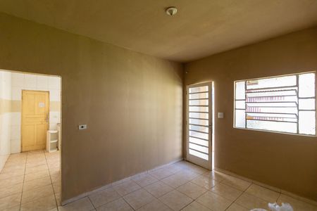 Casa à venda com 313m², 4 quartos e 2 vagas Casa à venda com 313m², 4 quartos e 2 vagasSala da Casa 02
