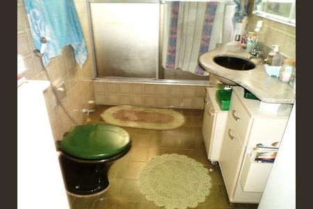 Casa à venda com 3 quartos, 156m² em Vila Joaquim Inacio, Campinas