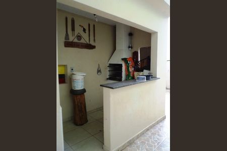 Casa à venda com 3 quartos, 156m² em Vila Joaquim Inacio, Campinas