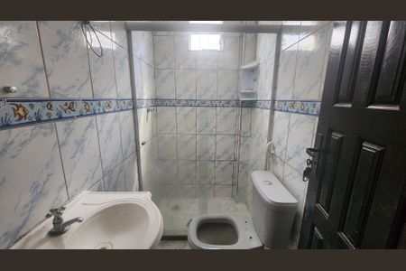 Banheiro de casa para alugar com 1 quarto, 55m² em Engenho Velho de Brotas, Salvador