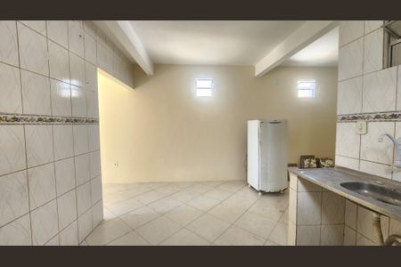 Cozinha de casa para alugar com 1 quarto, 55m² em Engenho Velho de Brotas, Salvador