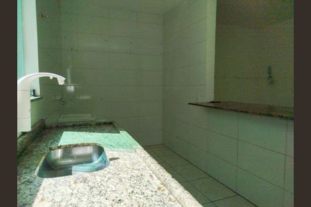 Apartamento para alugar com 50m², 2 quartos e sem vagaCozinha e área de serviço