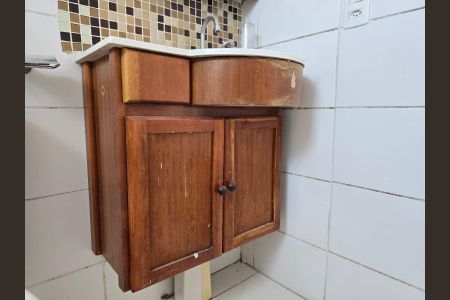 Apartamento à venda com 44m², 2 quartos e 1 vagaBanheiro Social