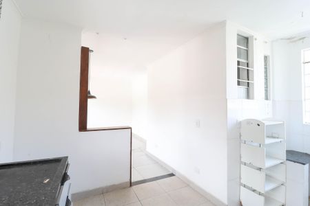 Casa para alugar com 60m², 2 quartos e 1 vaga