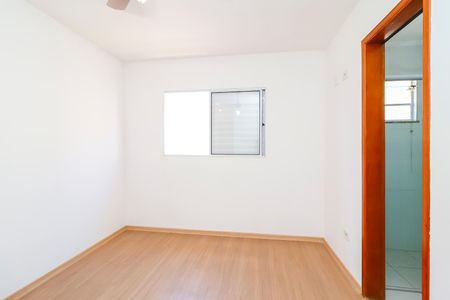 Casa de Condomínio para alugar com 2 quartos, 67m² em Parada Xv de Novembro, São Paulo