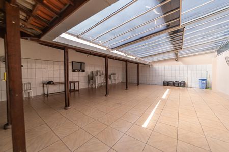 Apartamento para alugar com 45m², 2 quartos e 1 vagaÁrea comum - Salão de festas