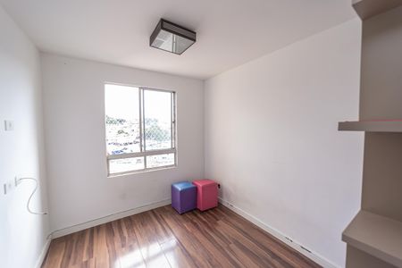 Sala de apartamento para alugar com 2 quartos, 45m² em Jardim Danfer, São Paulo