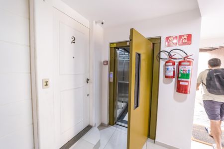 Apartamento para alugar com 45m², 2 quartos e 1 vagaÁrea comum