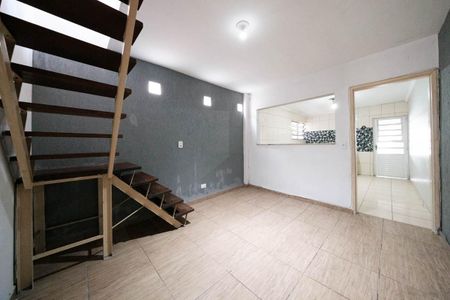 Sala/Cozinha de casa para alugar com 2 quartos, 85m² em Parque Boturussu, São Paulo